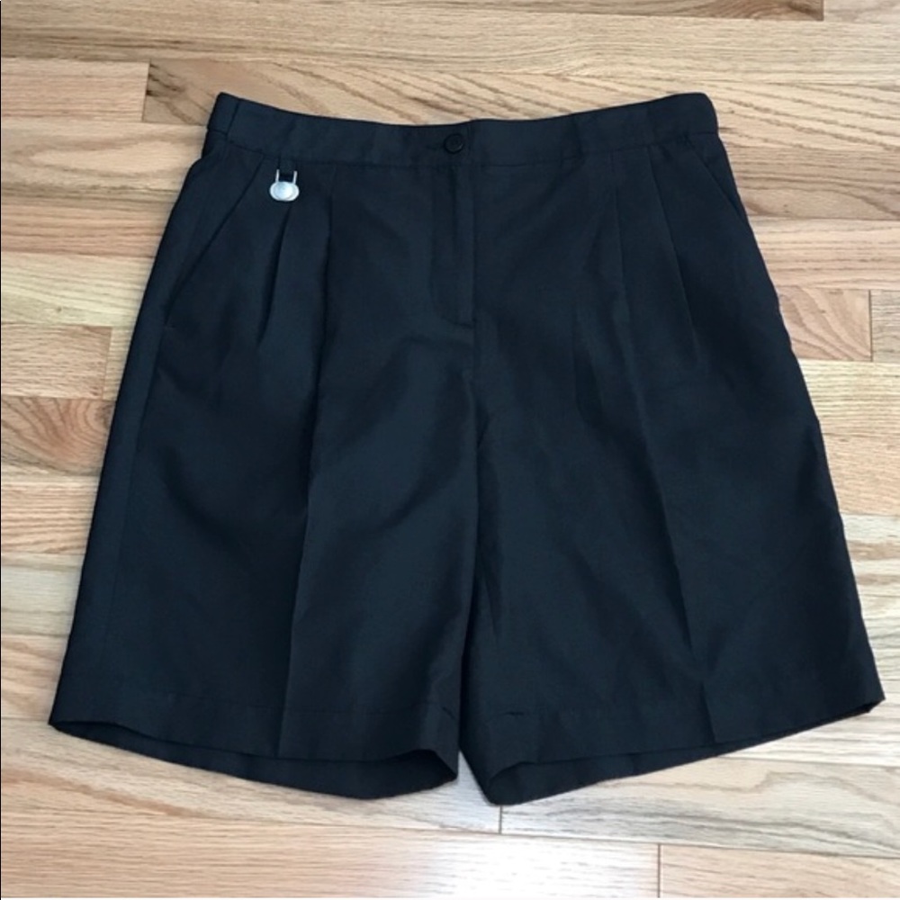 Liz Claiborne’s Kylie lady golf shorts NWT